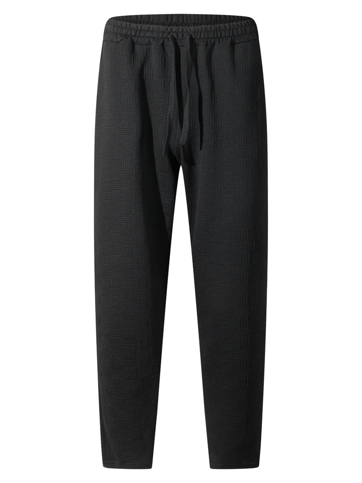 Sport leisure pants for men with an innovative structured design and an elastic waist Lune London
