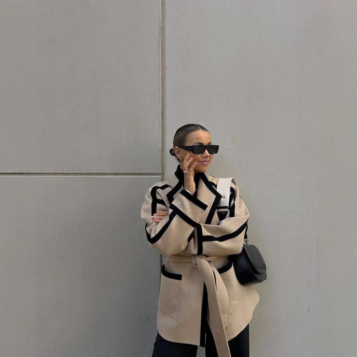Fashion oversized coat for women with belt and graphic contrasts Lune London