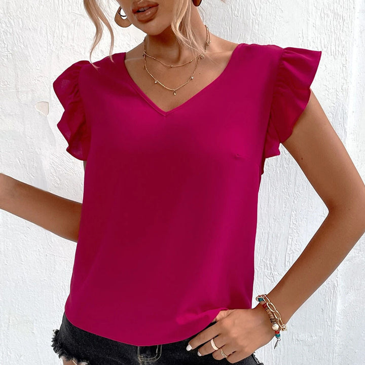 Blouse for women with voluminous ruffle details and an elegant V neck Chic & Stil