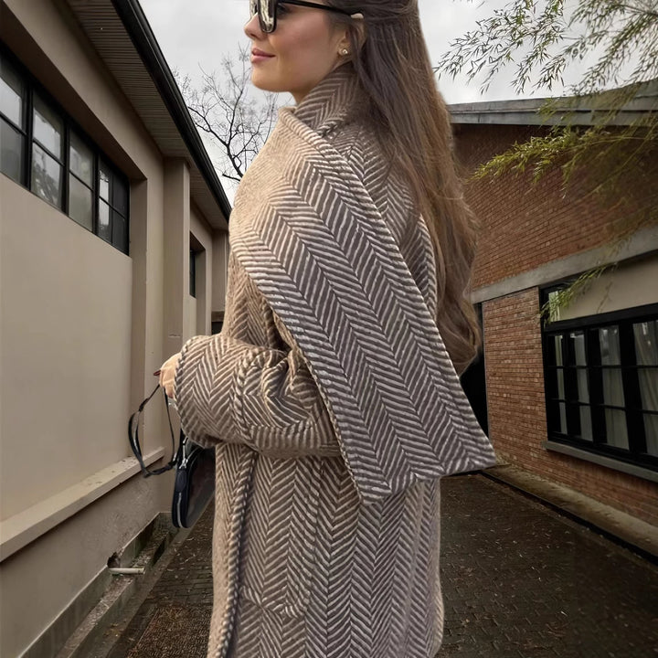 Ladies luxury oversized jacket with chic and stylish textured design