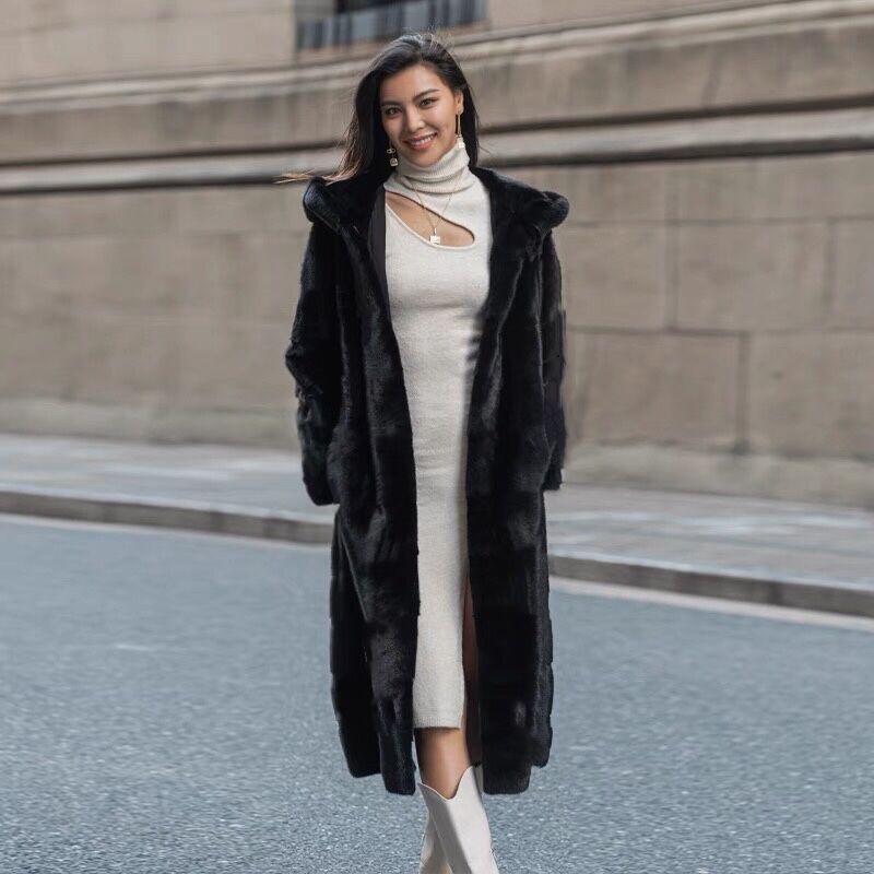 Elegant long coat for women Lune London
