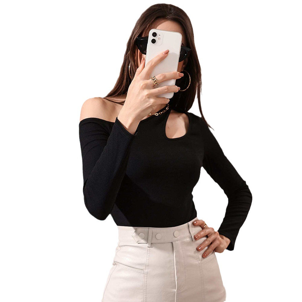 Asymmetrical long sleeve top for women with elegant cut Chic & Stil