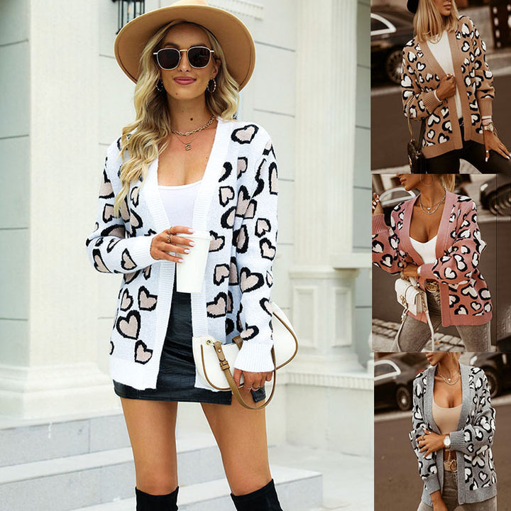 Knitted women's jacket with heart-shaped pattern and casual fit Lune London