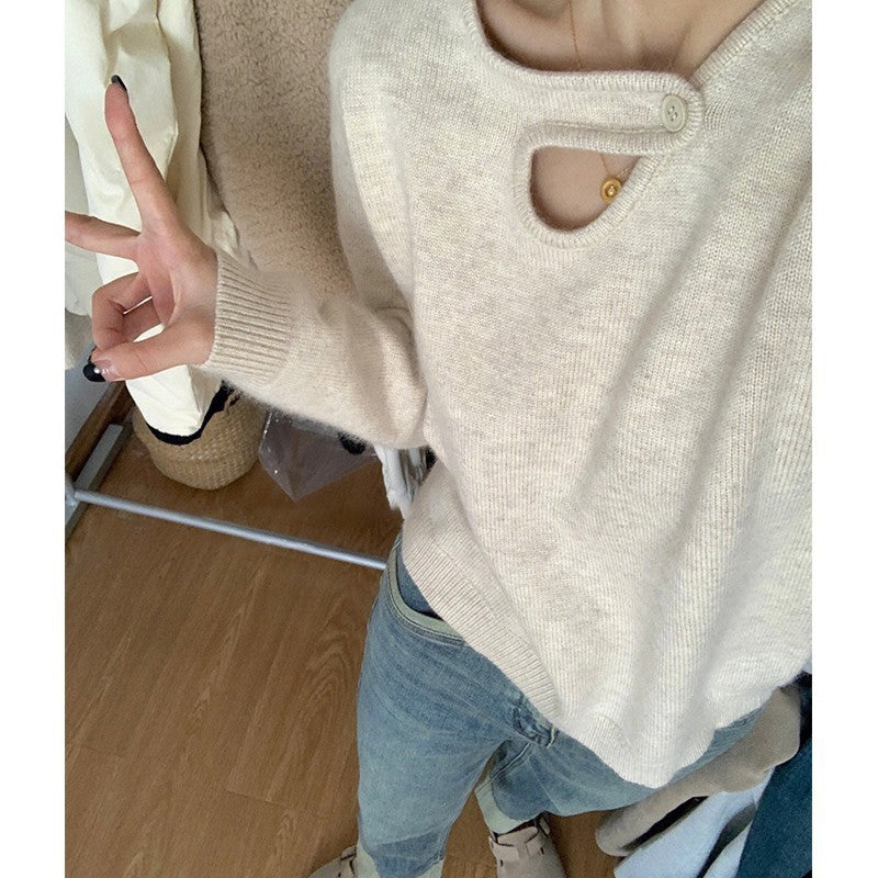Pull femme avec détail de bouton innovant et coupe décontractée Chic & Stil