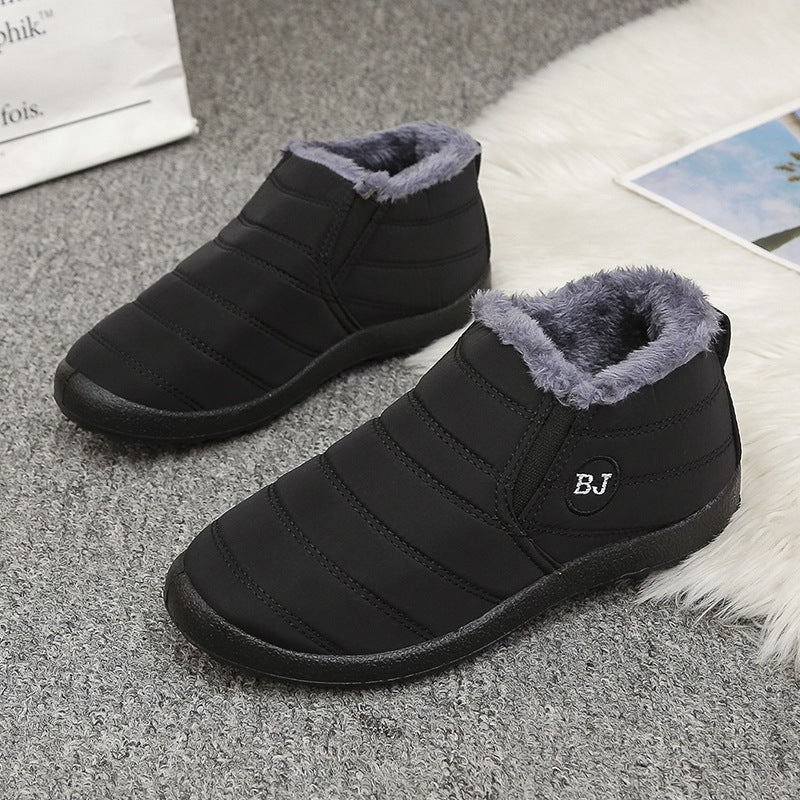 Casual ankle boots for women lined with non-slip sole and practical zipper Lune London