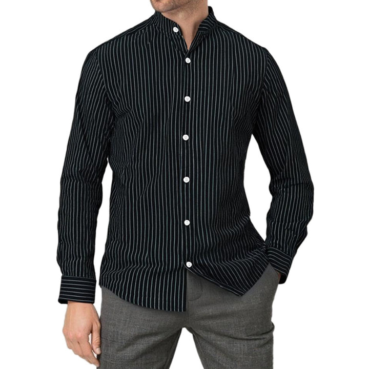 Long sleeve shirt for men with a modern striped pattern and a practical high collar Lune London