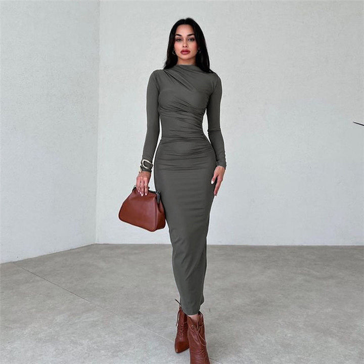 Robe ajustée à manches longues pour femmes avec fronces et design élégant Chic & Stil