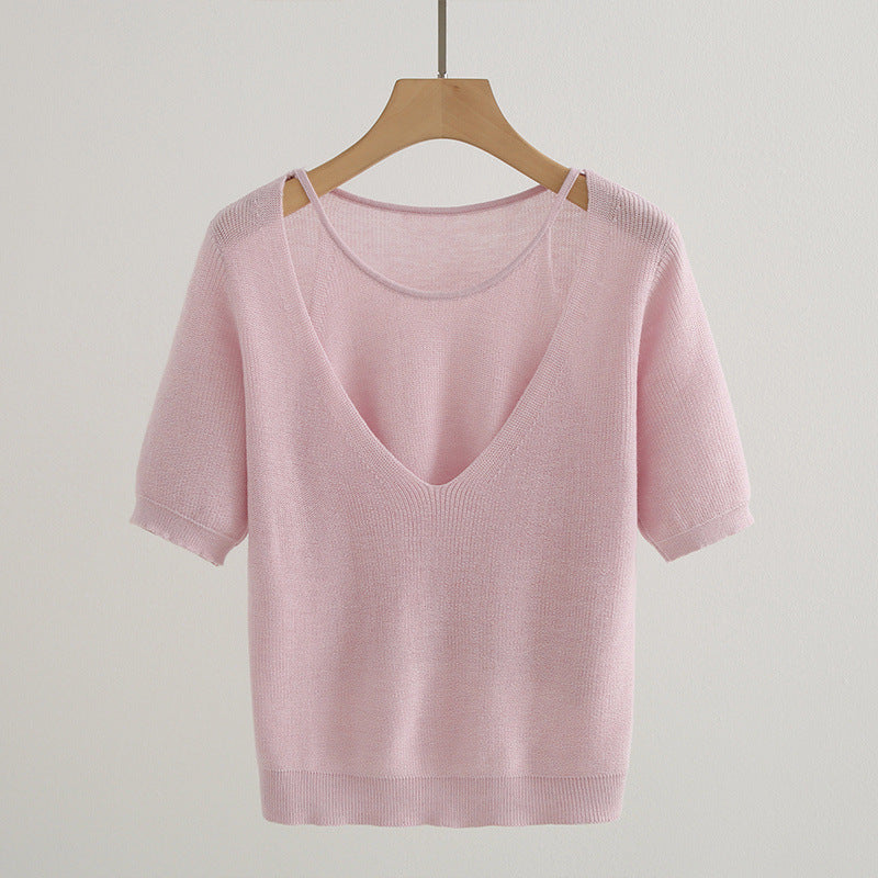 Casual V-neck knitted sweater for women with short sleeves Lune London