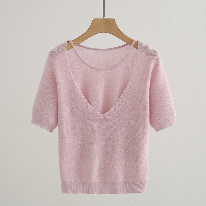 Casual V-neck knitted sweater for women with short sleeves Lune London