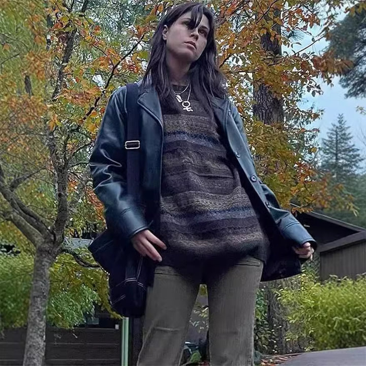 Pullover oversized confortable pour femmes avec un motif rayé coloré et des manches larges Chic & Stil