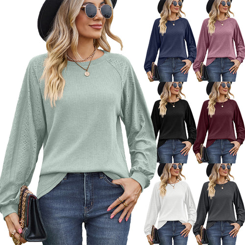 Casual sweater for women with trendy knit details Lune London