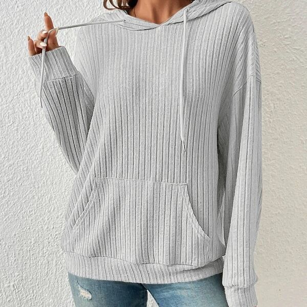 Women casual hoodie sweatshirt with ribbed structure and practical kangaroo pocket Lune London