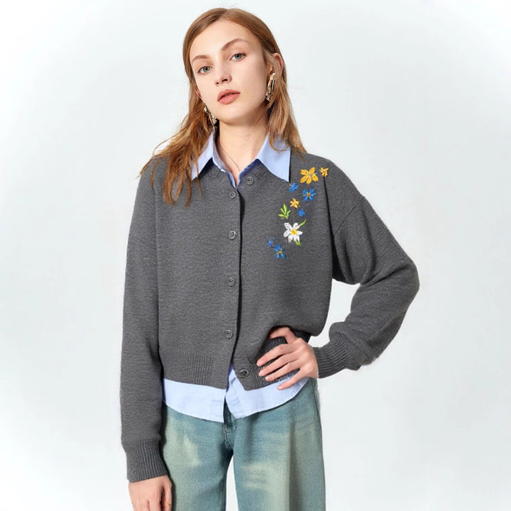 Pull en tricot épais pour femme avec détail floral au dos et coupe décontractée Chic & Stil
