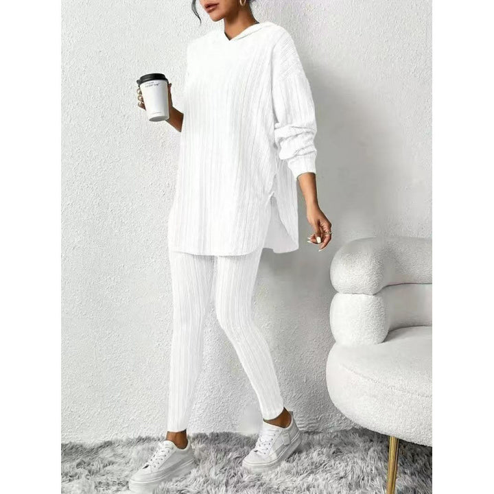 Women's Comfortable Lounge Set with Hood and Slim Pants Lune London