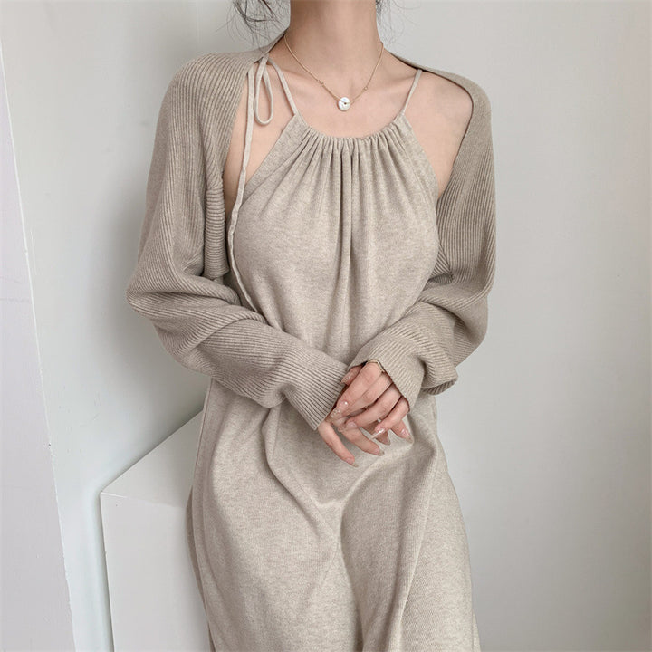 Robe maxi pour femmes avec bretelles réglables et coupe élégante Chic & Stil