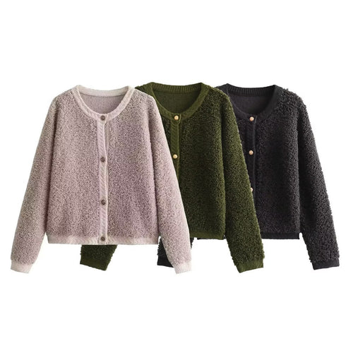 Cozy fleece jacket for women with decorative wooden buttons and an elegant fit Lune London