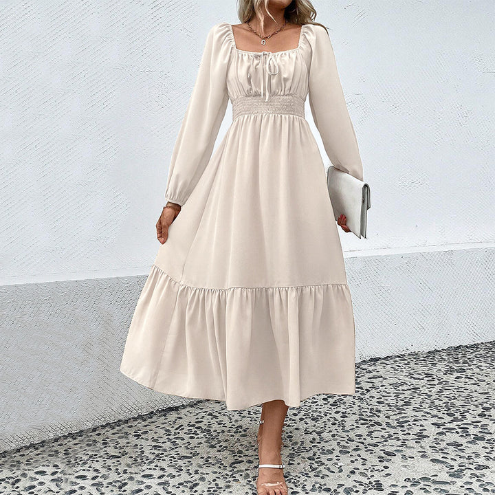 Robe midi femme avec taille flatteuse et volants élégants Chic & Stil