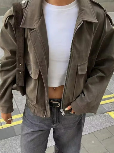 Trendy utility jacket for women with patch pockets and high collar Lune London