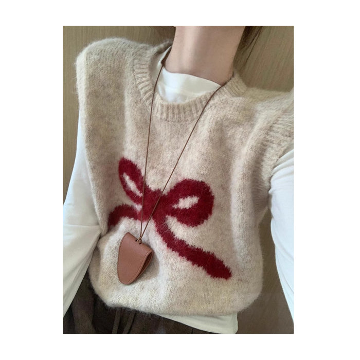 Women Cozy Knitted Vest with Playful Bow Pattern Lune London