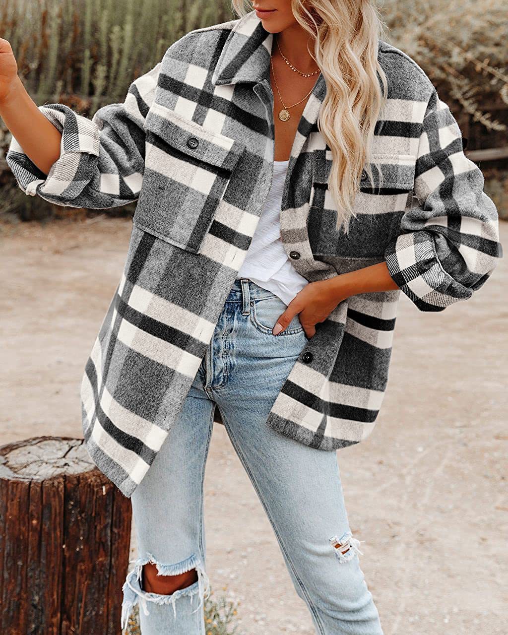 Chic and Stylish Women's Flannel Jacket with Plaid Pattern