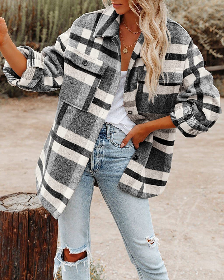 Chic and Stylish Women's Flannel Jacket with Plaid Pattern