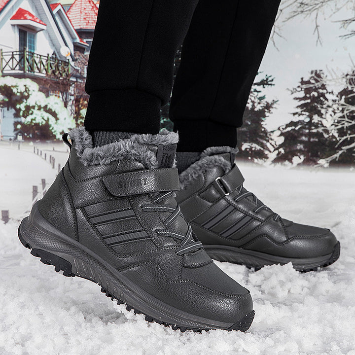 Women's winter hiking boots with non-slip sole and insulating lining Lune London