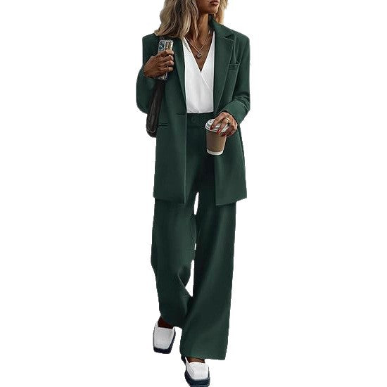Elegant business suit set for women with wide legs and fitted blazer Lune London