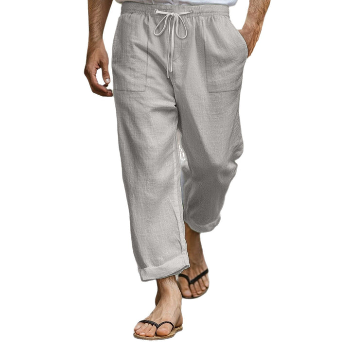 Casual and breathable linen pants for men with elastic waistband and practical side pockets Lune London