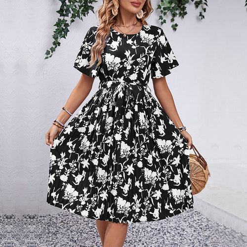 Lune London women's midi dress with floral print and tie belt