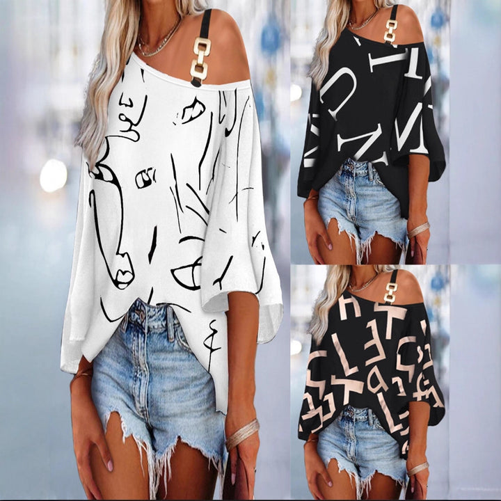 Oversized shirt for women with an original graphic design Lune London