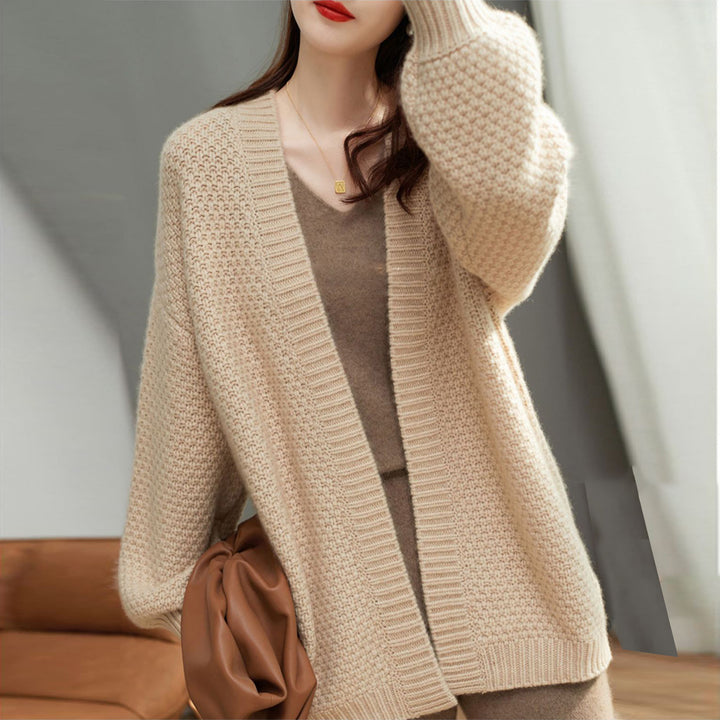 Ladies chunky knit cardigan with a loose fit and long sleeves Lune London