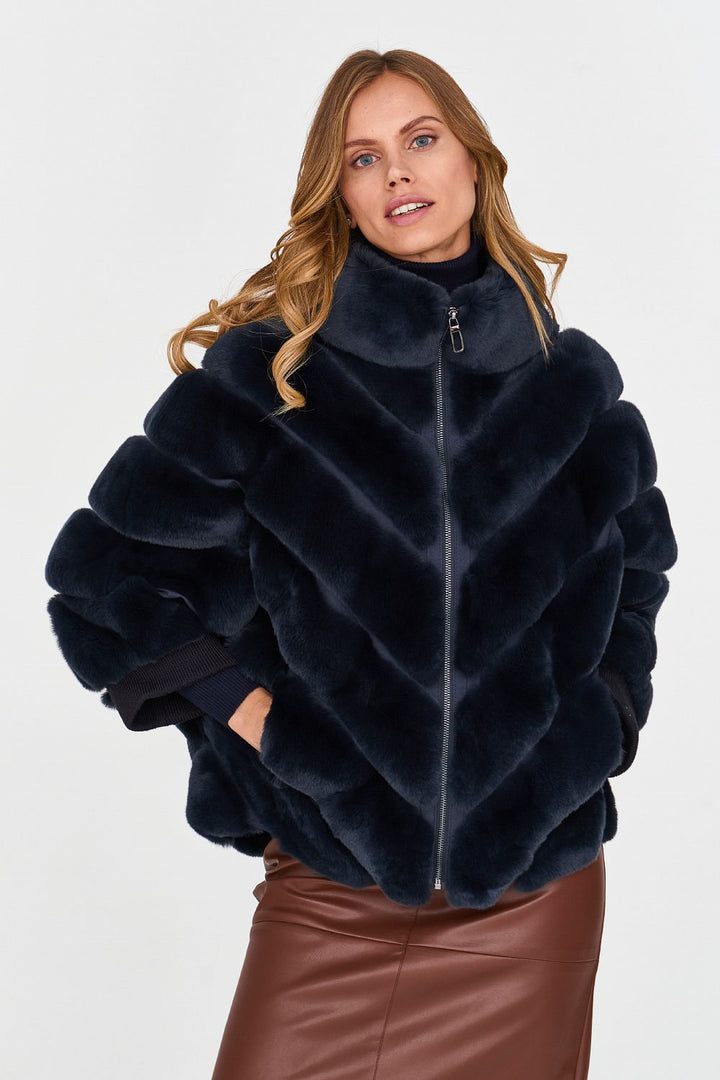 Ladies Cozy Faux Fur Jacket with Quilted Design Lune London