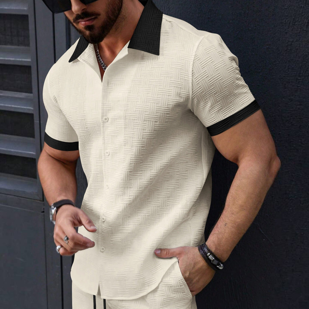 Short-sleeved shirt for men with structured design and contrasting collar Lune London