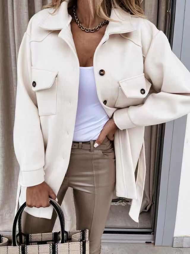 Veste de mode pour femmes avec poches pratiques et coupe décontractée Chic & Stil