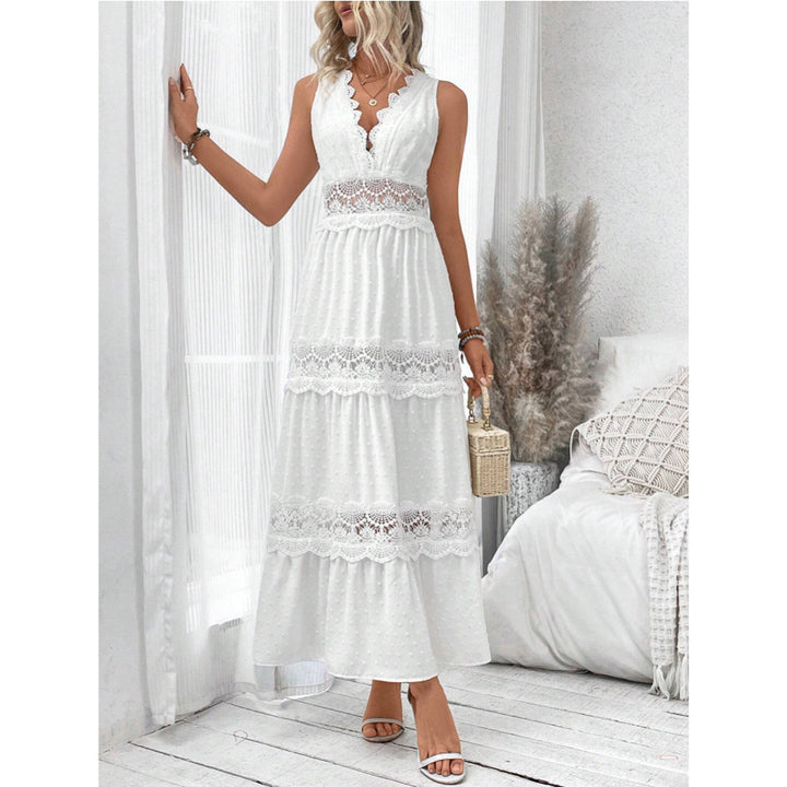 Airy maxi dresses for women with elegant lace accents Lune London