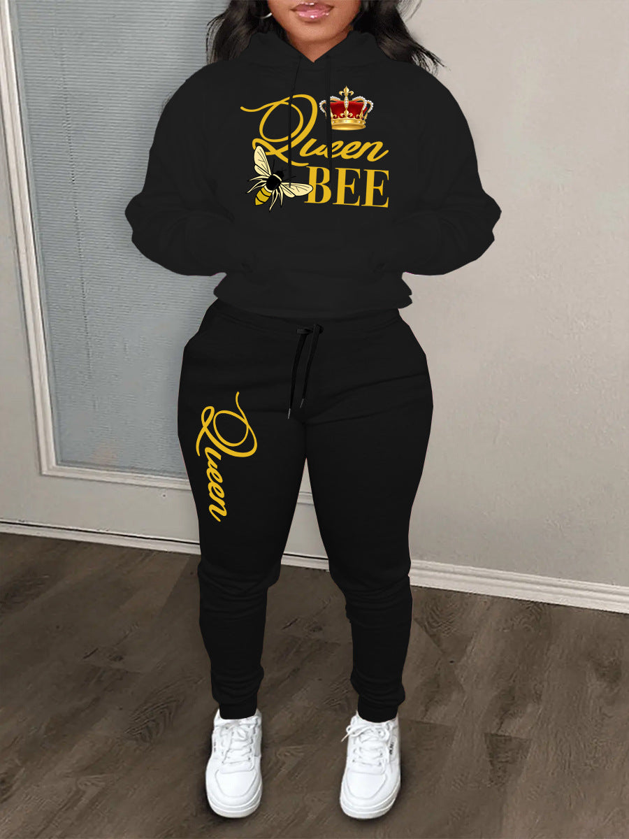 Ladies Hoodie and Jogging Pants Set with Creative Design "Queen Bee" Lune London