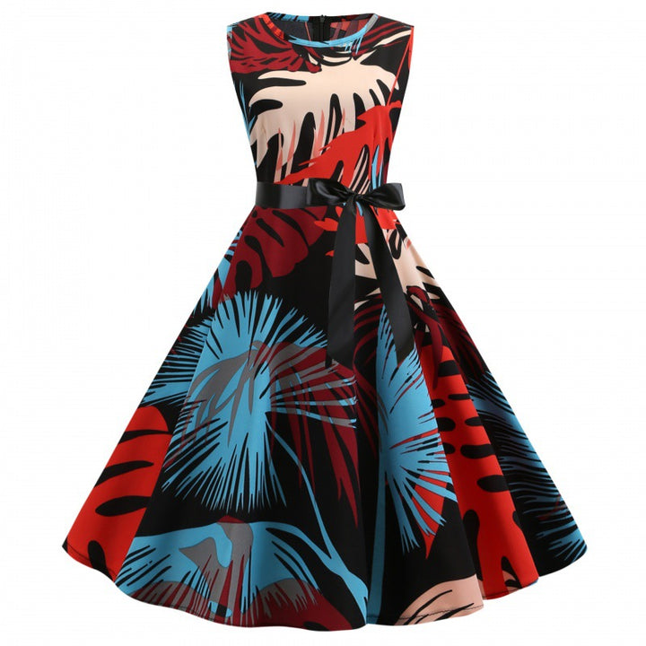 Robe évasée pour femmes avec un motif floral et une ceinture à la taille Chic & Stil