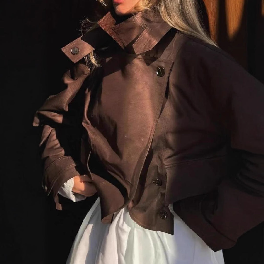 Oversized utility jacket for women with practical pockets and elegant cut Lune London