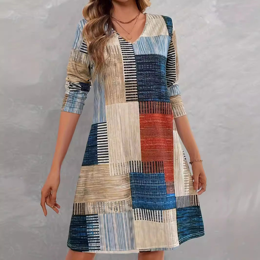 Summer dress for women with graphic pattern and relaxed fit Lune London