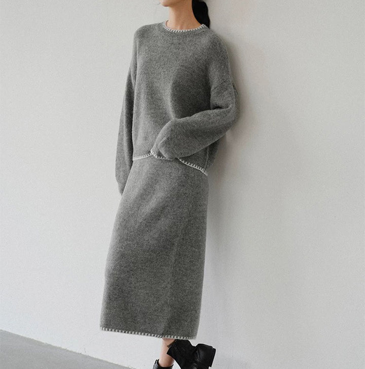 Ensemble tricoté confortable pour femmes avec des détails élégants Chic & Stil