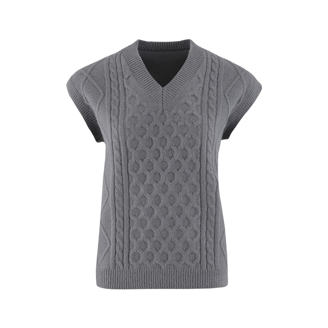 Knitted women’s vest with V-neck and cable pattern Lune London