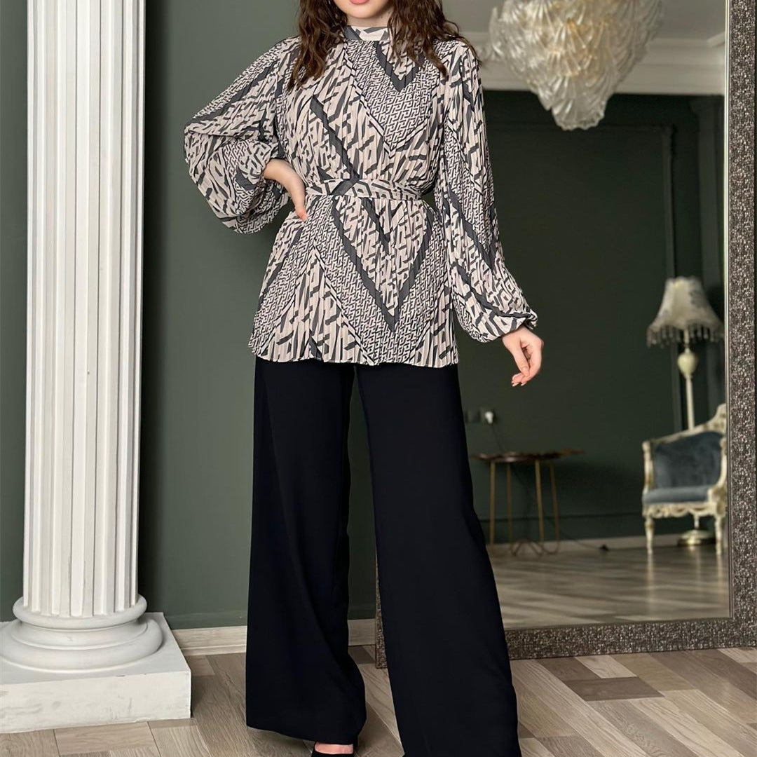 Trendy women's blouses with voluminous sleeves and a fitted design Lune London