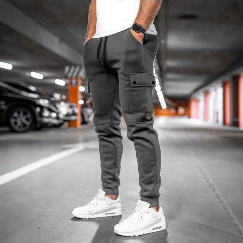 Modern cargo joggers for men with elastic waistband and practical pockets Lune London