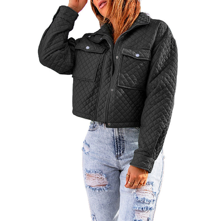 Chic and Stil Women's Short Quilted Jacket with Pockets