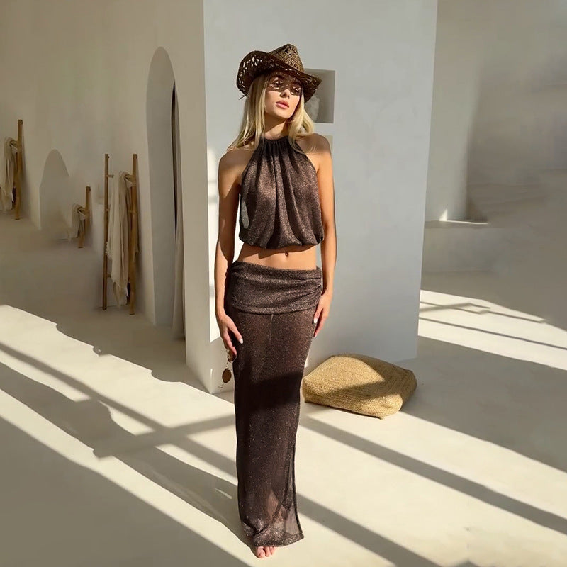 Women's set consisting of an elegant crop-top and a fitted skirt with ruching Lune London