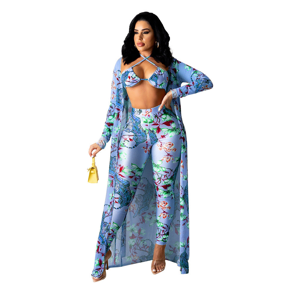 Ladies floral pattern three-piece set chic and elegant