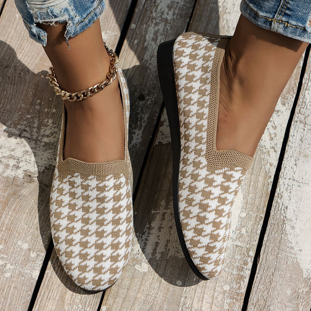 Women's Slip-On Sneakers with an innovative houndstooth pattern and a flexible insole Lune London