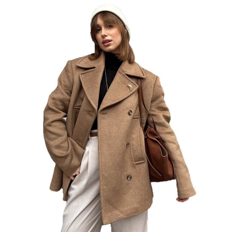 Elegant oversized wool jacket for women with double row of buttons Lune London