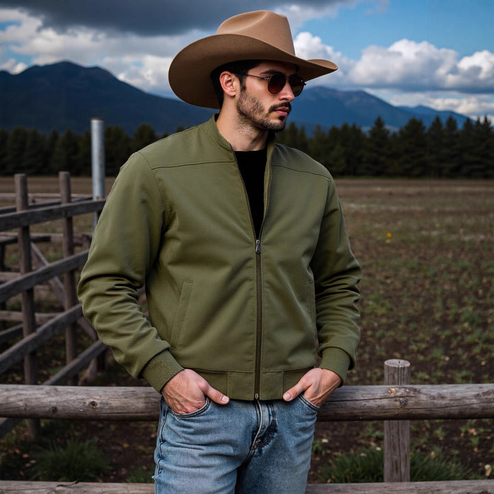 Sporty bomber jacket for men with elegant details Lune London