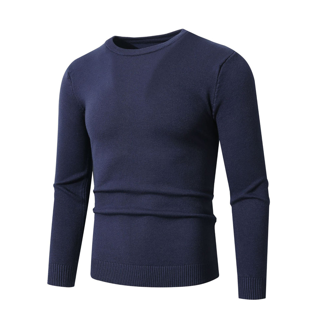 Fine knit sweater for men with classic round neckline Lune London